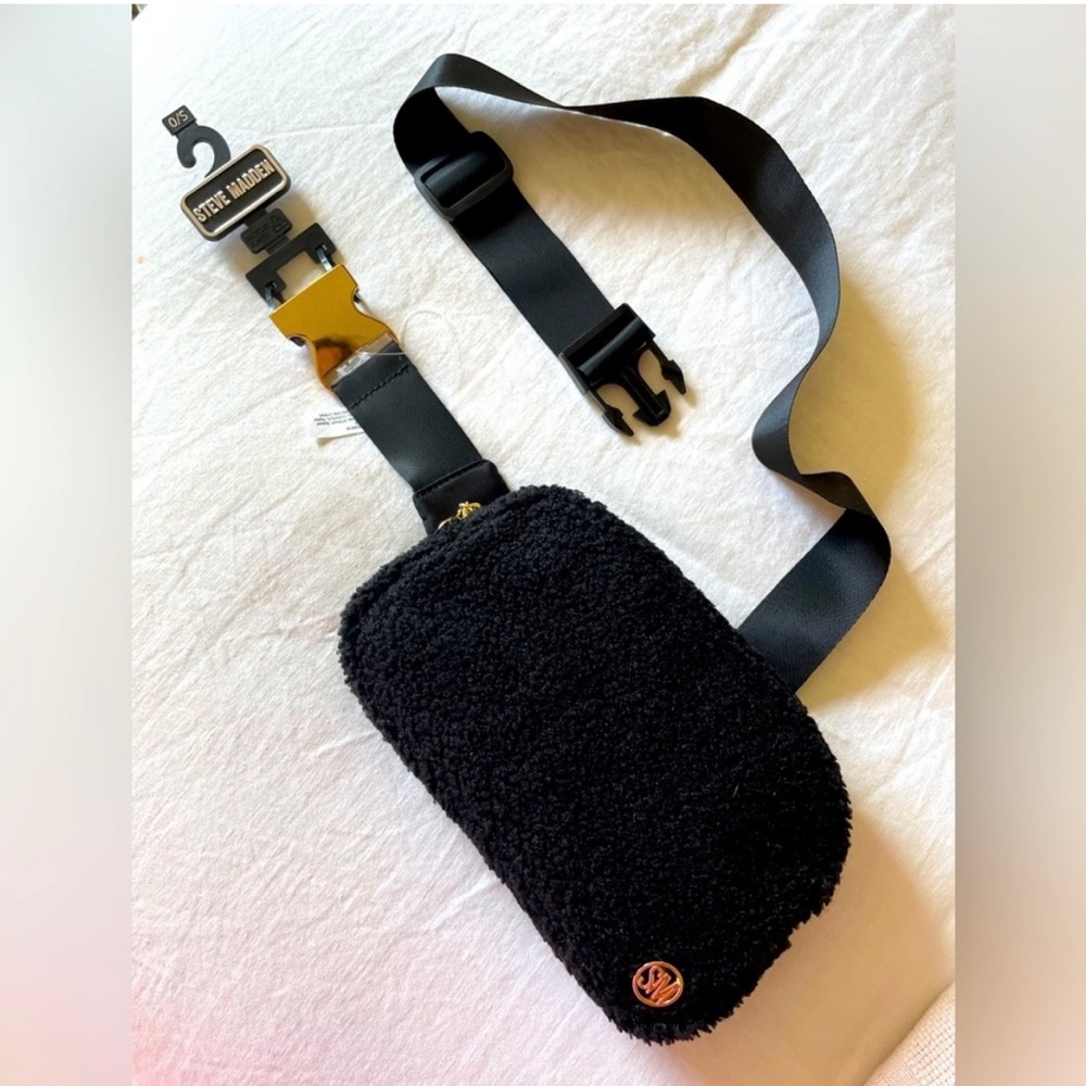 NWT Steve Madden Black Sherpa Belt Bag